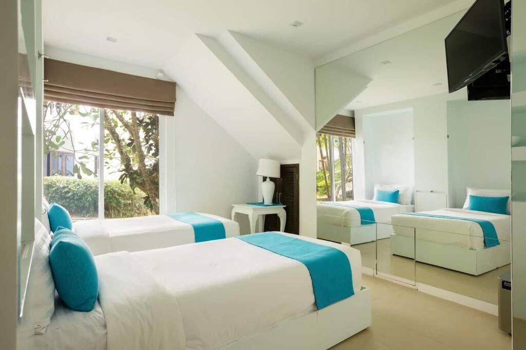 Villa Nirvana - Beachfront Tropical Chic 4Br Haven In Cape Panwa, Phuket Ban Makham Exteriér fotografie